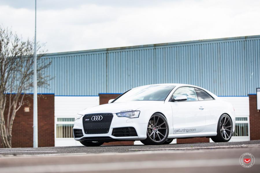  Audi RS5 Coupe on Vossen Wheels (VPS-301) 2017 года  (фото 35 из 48)